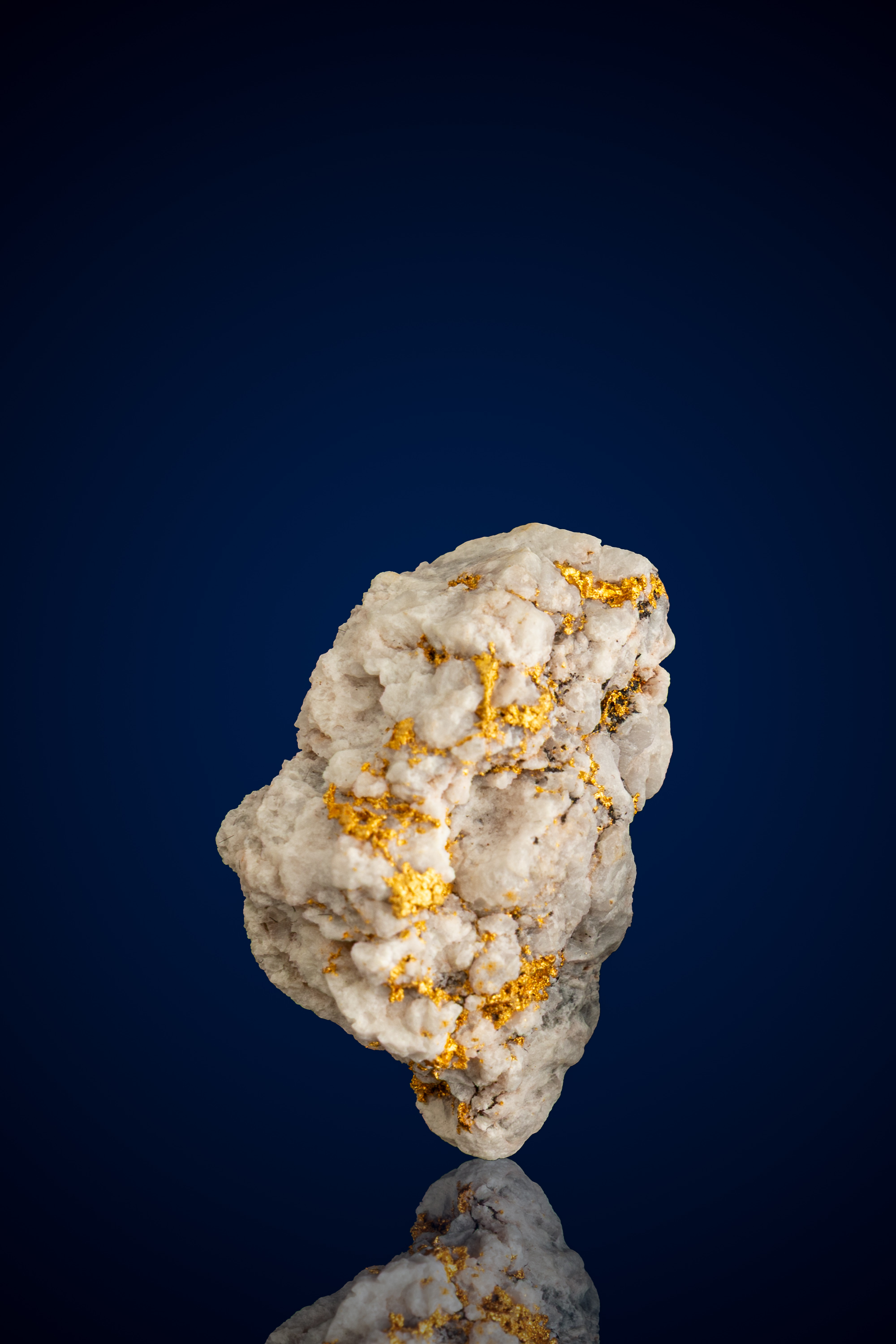 (image for) Stunning, Interwoven Natural Gold Quartz Nugget - Alleghany Mining District, CA - 4.38 grams